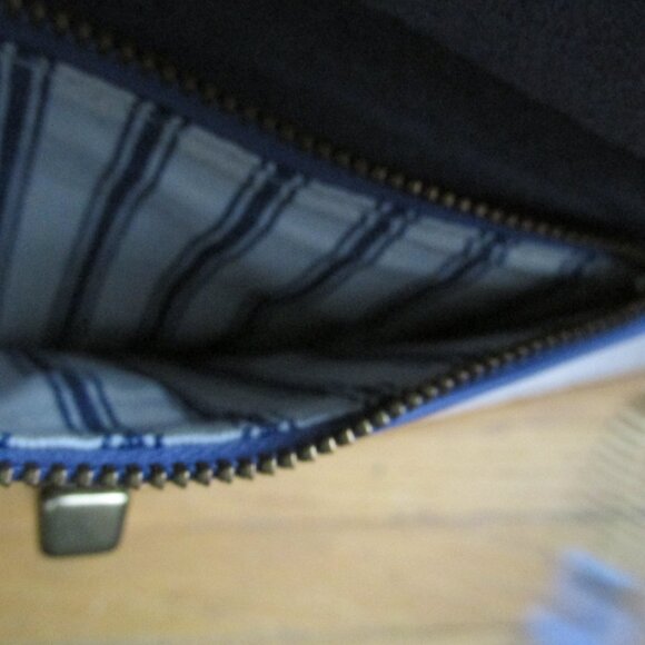 VTG COACH LEATHER TURNLOCK KISSLOCK WALLET COSMETIC MAKEUP POUCH PERWINKLE BLUE - Picture 9 of 9